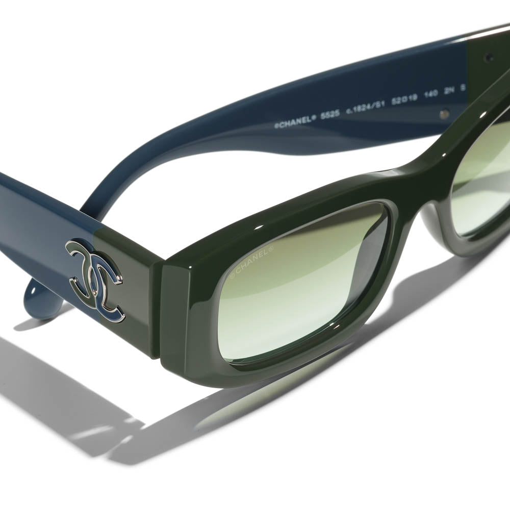 CHANEL 5525 Cat-Eye